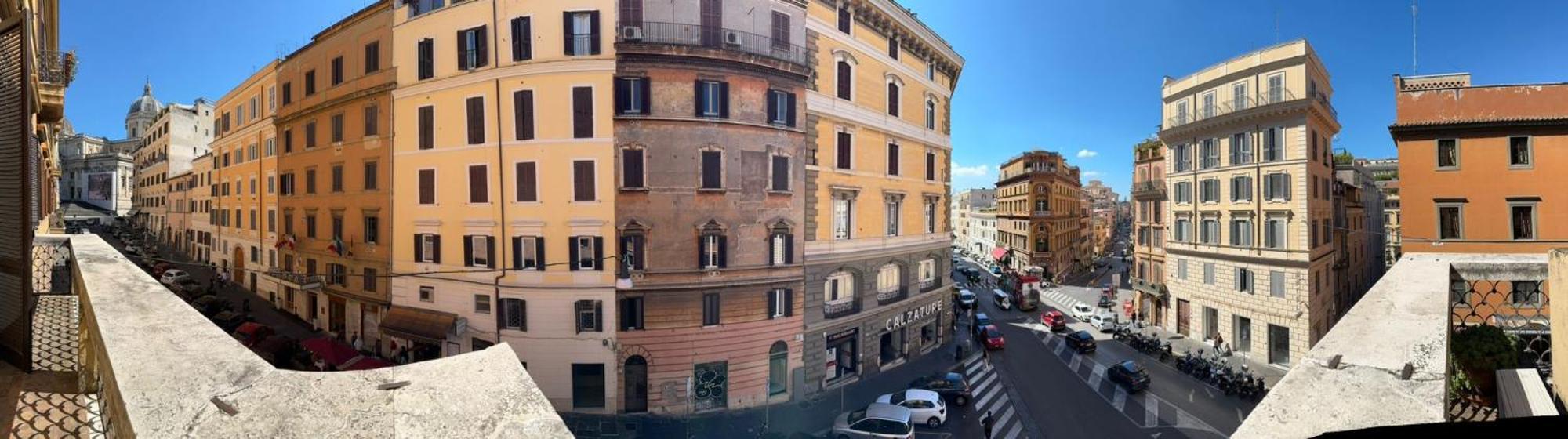 Lux Cavour Rom