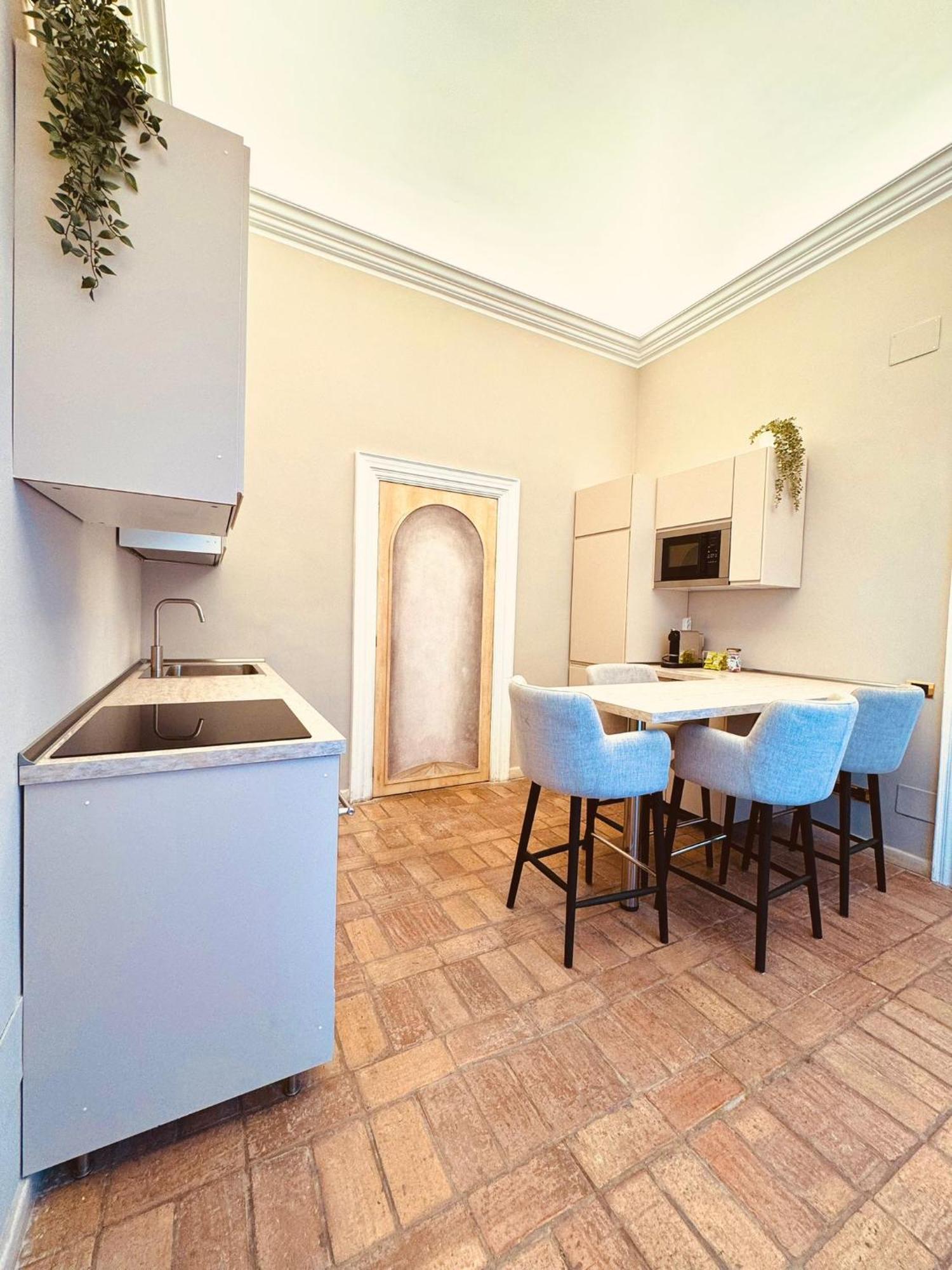 Apartment Lux Cavour *
