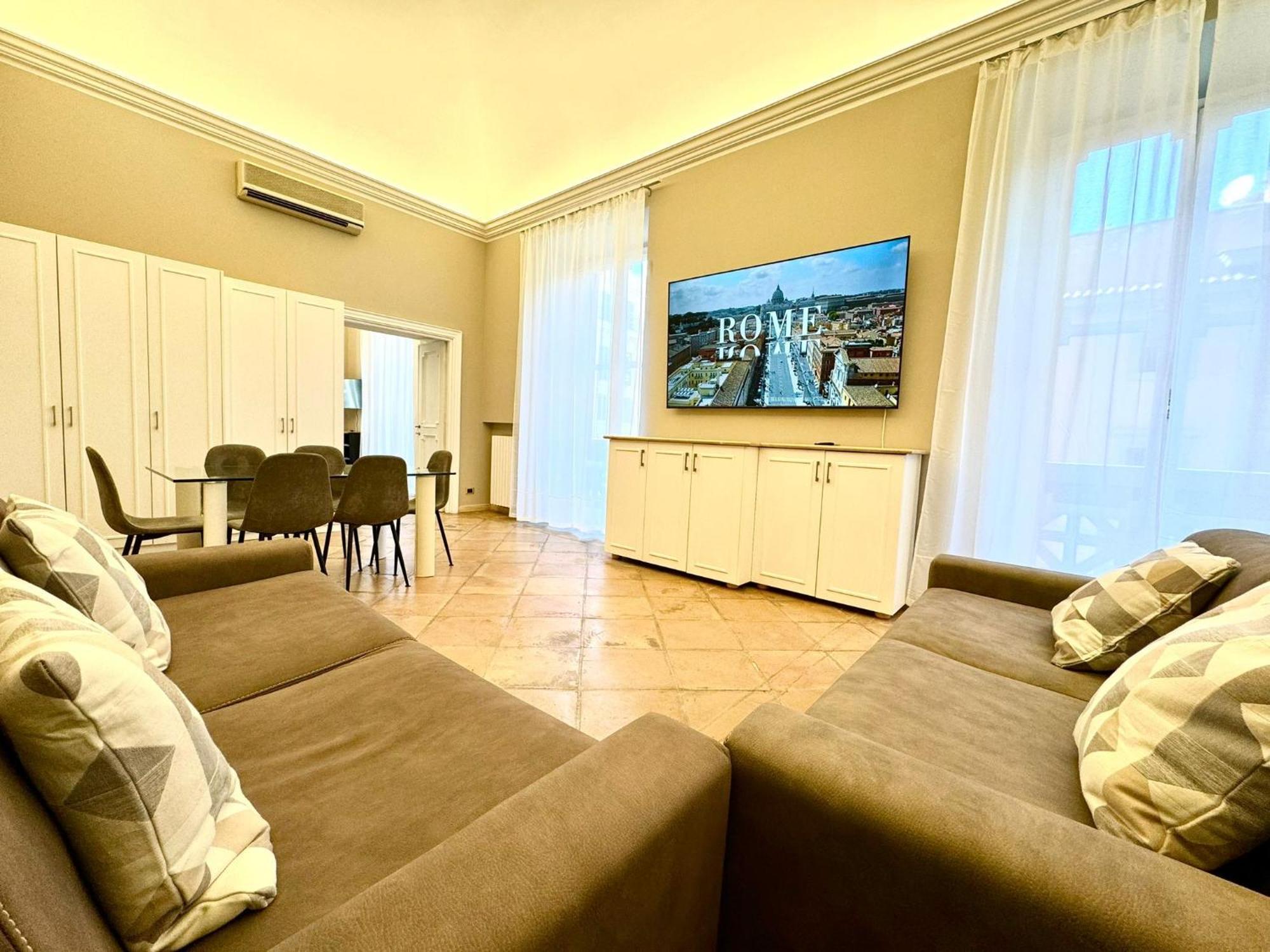 Apartment Lux Cavour Rom